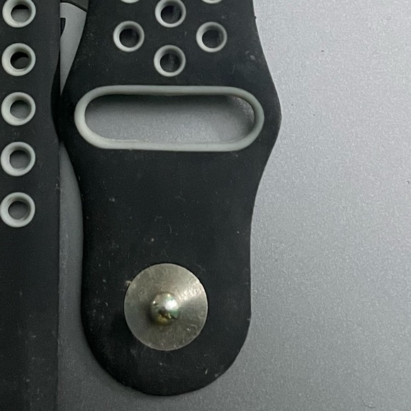 Coteecti Apple Watch 42mm stylish sports band - rarely used - Picture 8 of 9